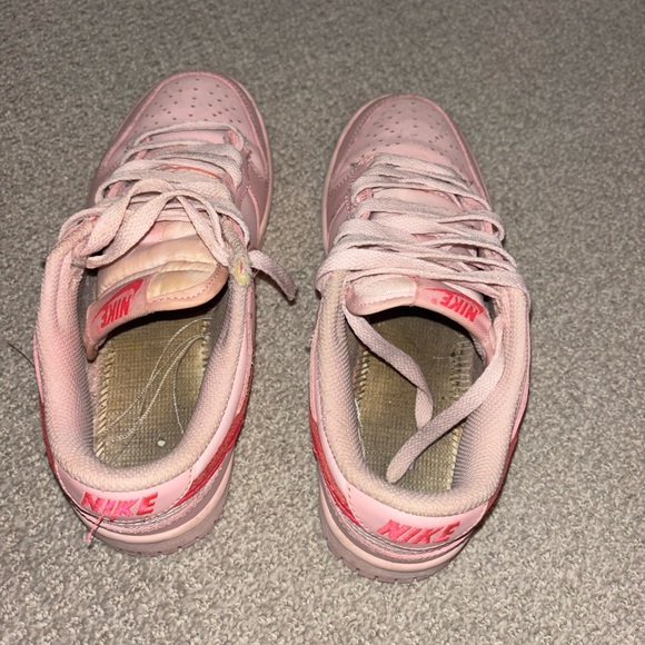 Nike Dunks - Picture 4 of 9